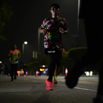 Runner Photo 5458813