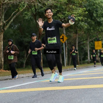 Runner Photo 5458998
