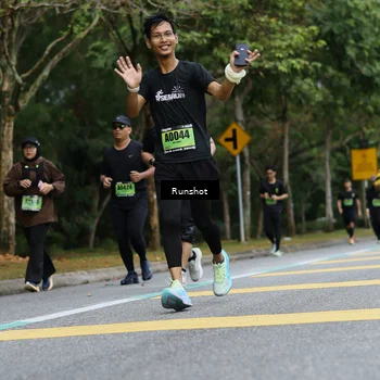 Runner Photo 5459005