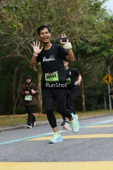 Runner Photo 5459020