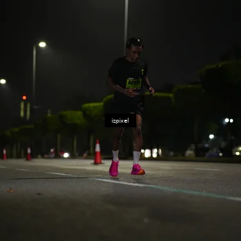 Runner Photo 5459042