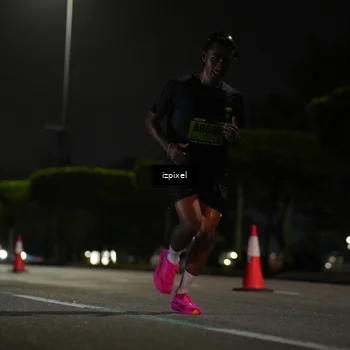 Runner Photo 5459070