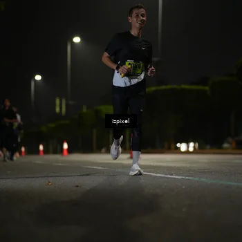 Runner Photo 5459088