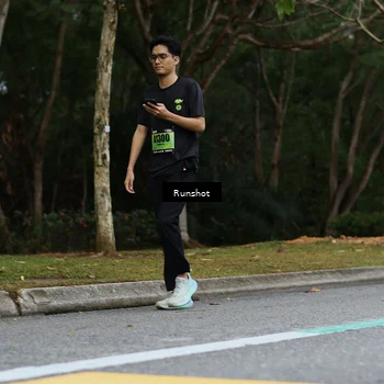 Runner Photo 5459119