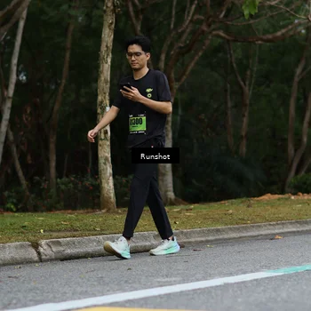 Runner Photo 5459120