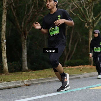 Runner Photo 5459158