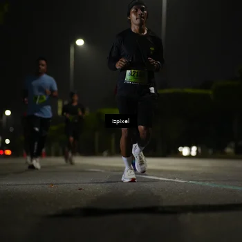 Runner Photo 5459216