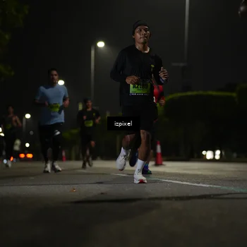 Runner Photo 5459224