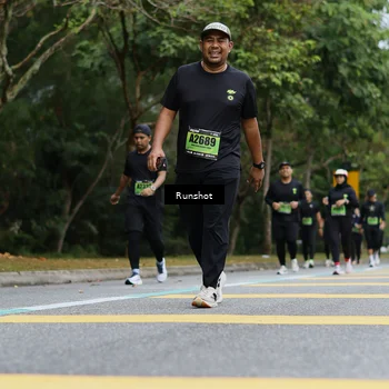Runner Photo 5459275
