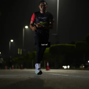 Runner Photo 5459333