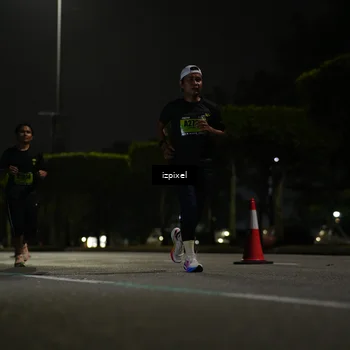 Runner Photo 5459347