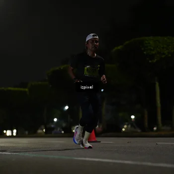 Runner Photo 5459362