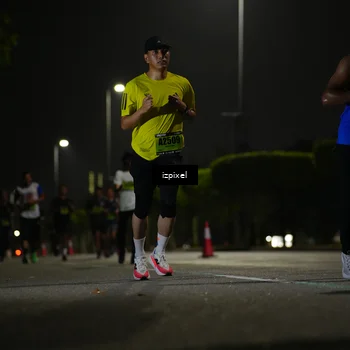 Runner Photo 5459392