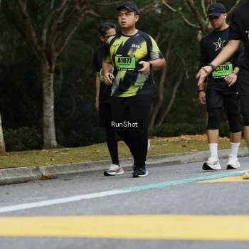 Runner Photo 5459403
