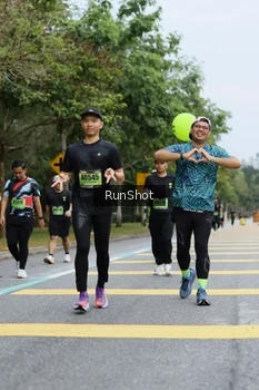 Runner Photo 5459430