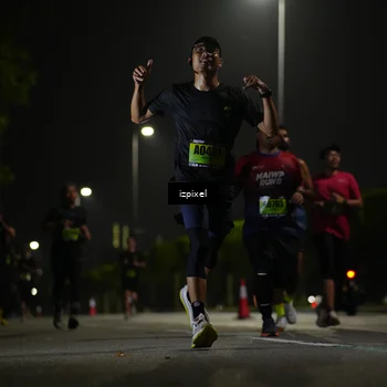 Runner Photo 5459502