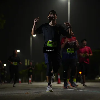 Runner Photo 5459518