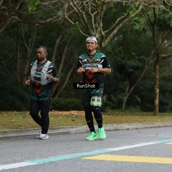 Runner Photo 5459521