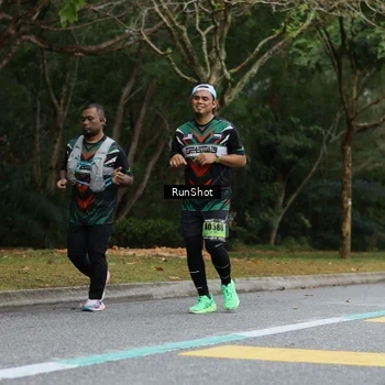 Runner Photo 5459524