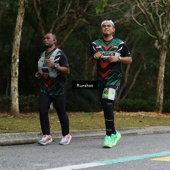 Runner Photo 5459534