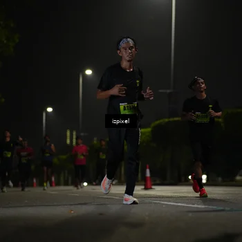 Runner Photo 5459543