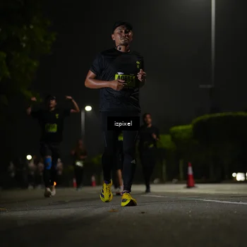 Runner Photo 5459606