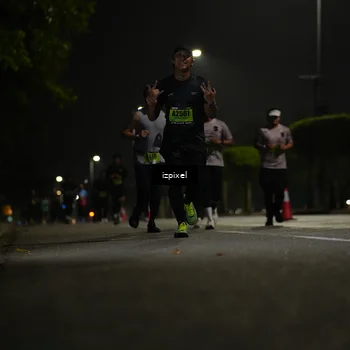 Runner Photo 5459713