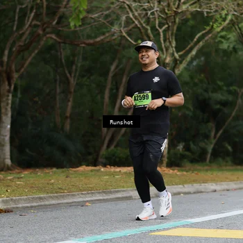 Runner Photo 5459837