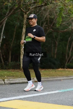 Runner Photo 5459860