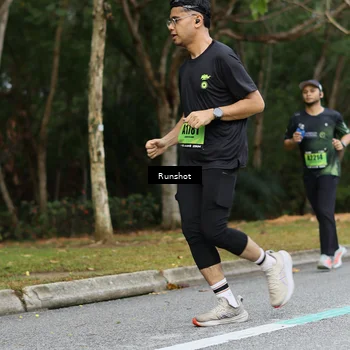 Runner Photo 5459873