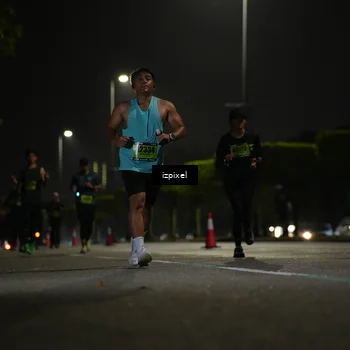 Runner Photo 5459937