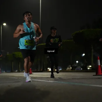 Runner Photo 5459952