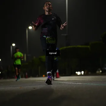 Runner Photo 5460111