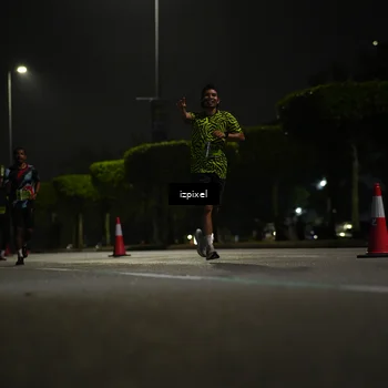 Runner Photo 5460164