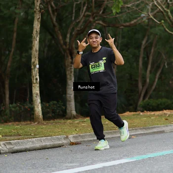 Runner Photo 5460181