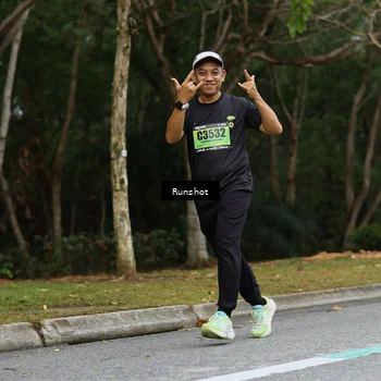 Runner Photo 5460191