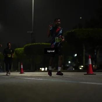 Runner Photo 5460210