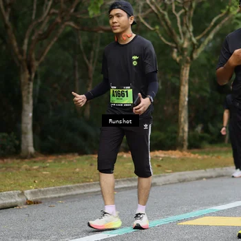 Runner Photo 5460248