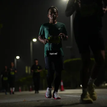 Runner Photo 5460298