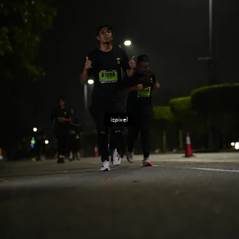 Runner Photo 5460343