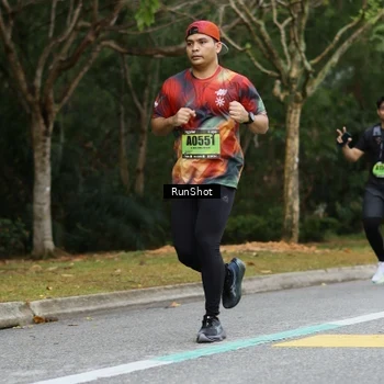 Runner Photo 5460600