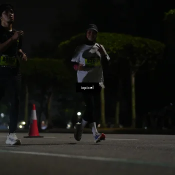 Runner Photo 5460911