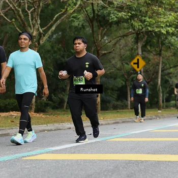 Runner Photo 5461094