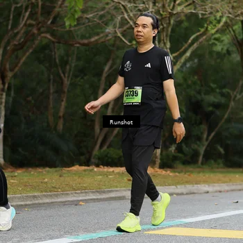 Runner Photo 5461158
