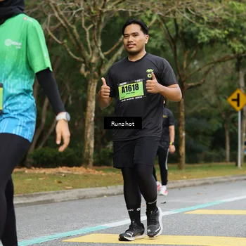 Runner Photo 5461443