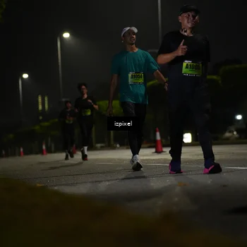 Runner Photo 5462109