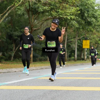 Runner Photo 5462112