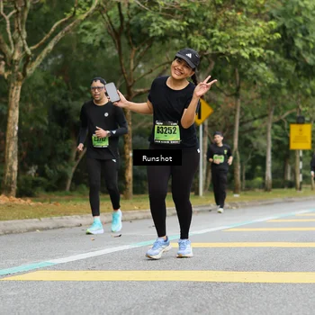 Runner Photo 5462136