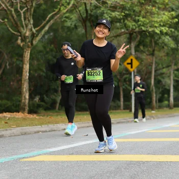 Runner Photo 5462147