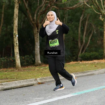 Runner Photo 5462210